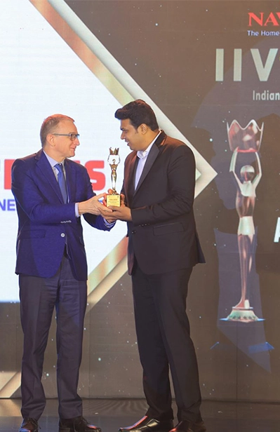 OxyPlus Medical Wellness Centre recognized with an award for excellence in healthcare services.